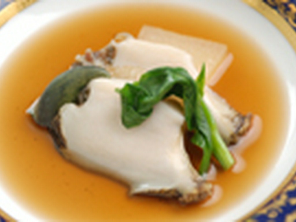 アワビのコンソメ仕立て