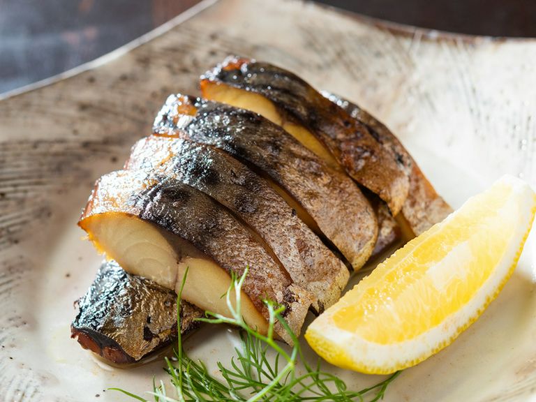 人気の名物料理! 『さばくん (サバのスモーク)』