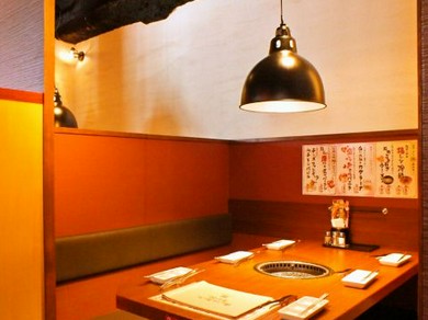 おいしい焼肉でスマートにエスコートし、彼女の心を掴んでみては