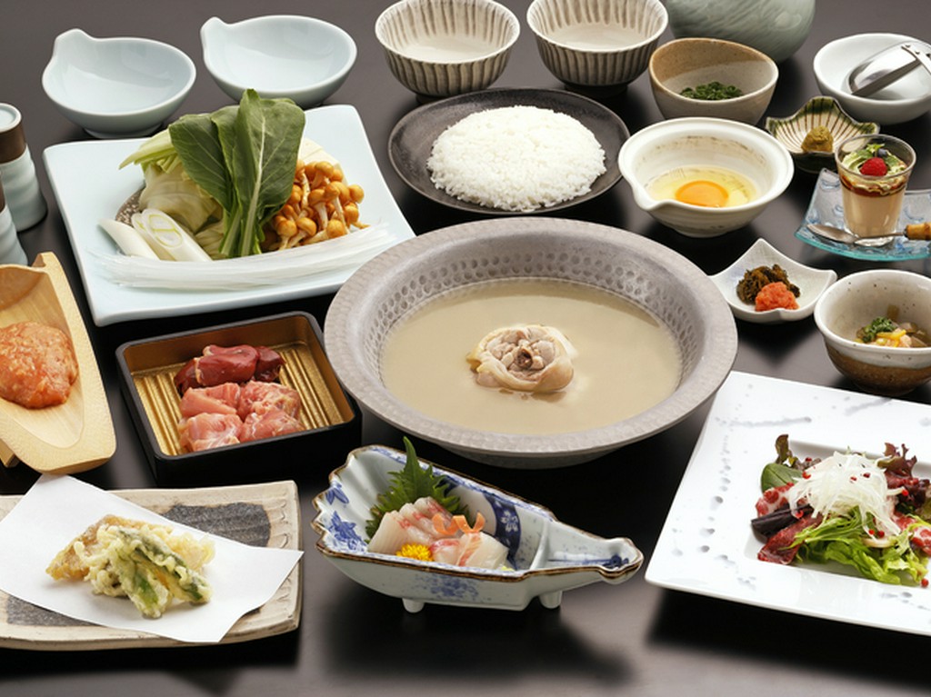 心ゆくまで楽しめる華やかなコース。