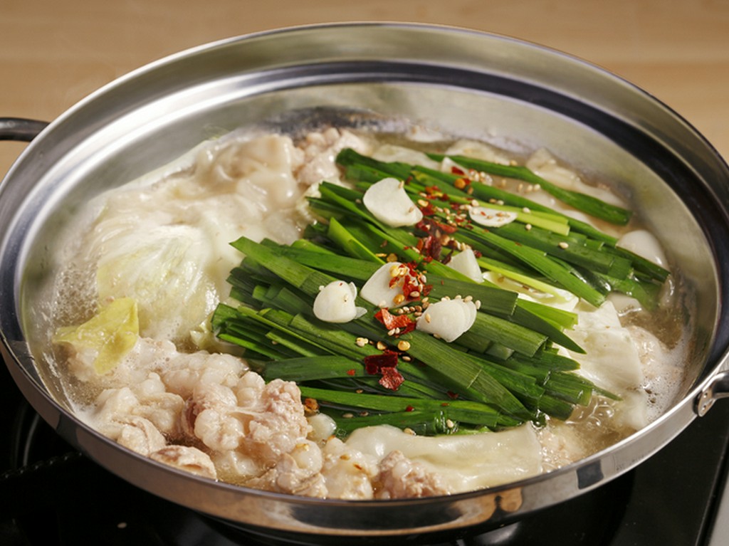  醤油もつ鍋［にんにく醤油］