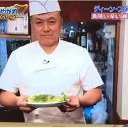2017年10月日本テレビ「嵐にしやがれ」にてご紹介を受けました！ディーン・フジオカさんの大好物として、当店自慢の重慶火鍋が登場！美味い、辛い、痺れるという本格的な薬膳スープ火鍋を是非お試し下さい◎

