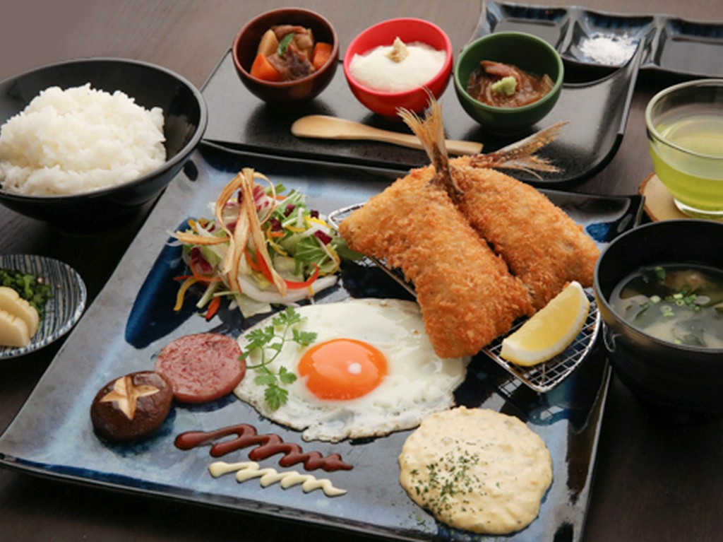 対馬の幻のアジフライ定食