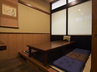 洗練された空間で、食事や会話を心ゆくまで堪能