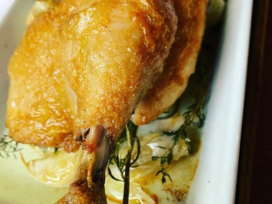 鳥取県大山鶏の骨付きチキンロースト（1/2羽）