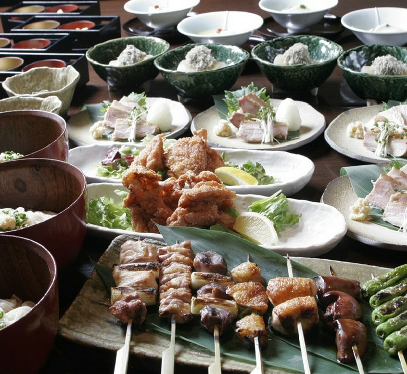 比内地鶏の焼き鳥が堪能できるコースをご用意