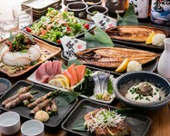 厳選した食材をその場で焼き上げ､旨み凝縮！
ひもの屋のお手軽コース◎