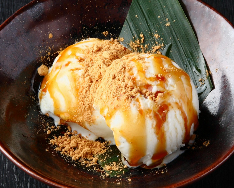 糖蜜ときな粉がけアイス
