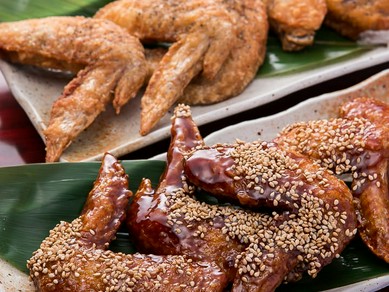 秘伝の手羽先唐揚げ (甘ダレor塩コショウ)