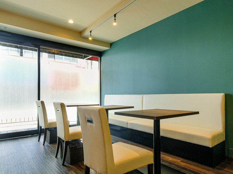 小さな子供連れでも臨機応変に対応。肩肘張らずに楽しめる