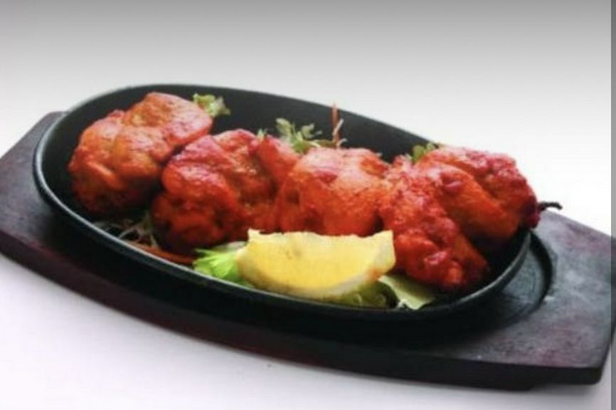チキンティッカ CHICKEN TIKKA