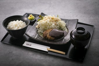 宮崎牛の極上ハンバーグ