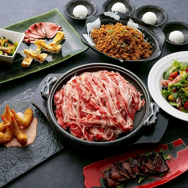 日本三大ブランド和牛「近江牛」を、香ばしい鉄板焼きで仕上げました。