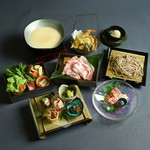 ご家族、ご親族のお集まりなどにご利用ください。
追加で飲み放題のご利用も可能です(1650円or2200円)
※事前予約制
※混雑時は時間制限をお願いすることがございます。