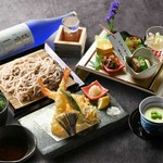 サクサクの揚げたての天婦羅と、のど越し滑らかな蕎麦の相性はいうまでもなく抜群。今が一番美味しい旬の食材をお楽しみください。
追加で飲み放題のご利用も可能です。(1650円と2200円)※事前予約制