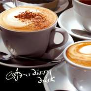 紅茶（＊ホットティーはポットサービスです）