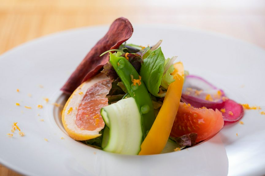 契約農家直送の新鮮野菜とこだわりの生パスタ