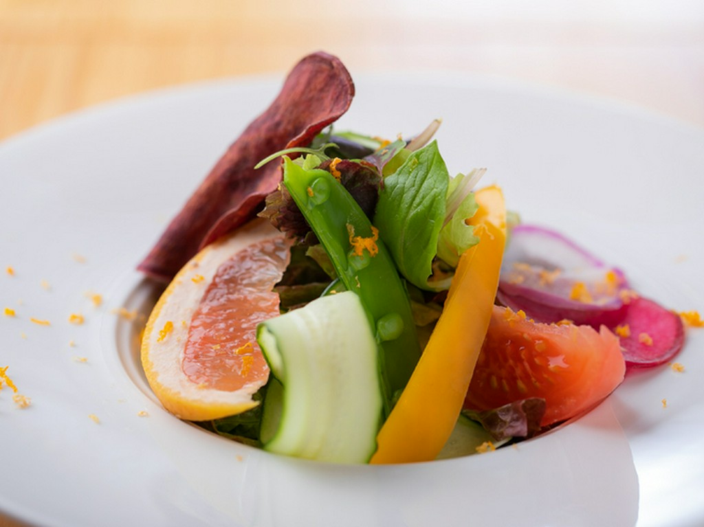 契約農家直送の新鮮野菜とこだわりの生パスタ