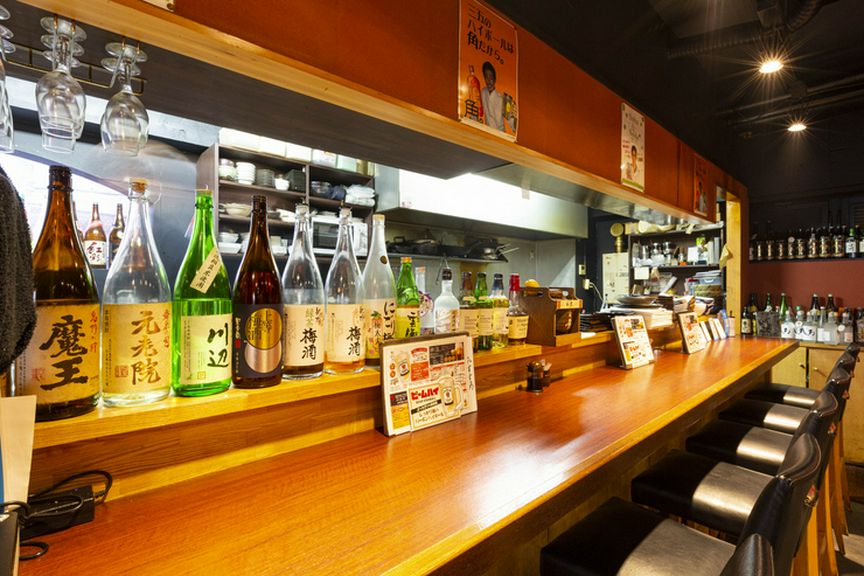 17時オープン。会社帰りのちょい飲みに最適
