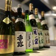 厳選された日本酒は、季節によって吟味し仕入れております！牛焼きと一緒にどうぞ。