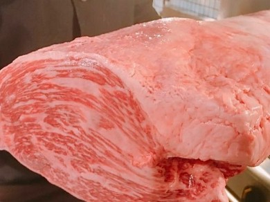 人気の黒毛和牛黒毛和牛が食べ放題プラン！！