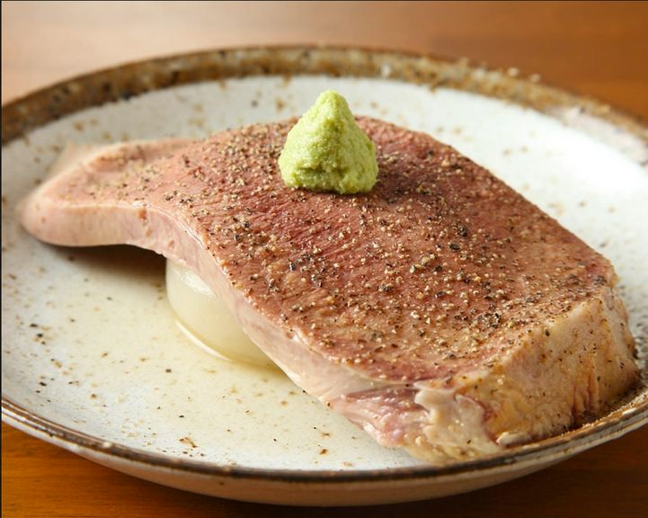  必ず皆様頼まれる『名物 茹でタン』