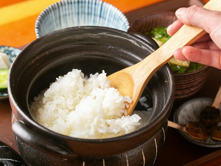 希少な大粒コシヒカリを使用した『広島県産越宝玉の銀シャリ』