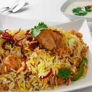 スパイスで炒めたインド風チキンチャーハン