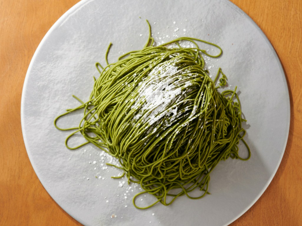 茶葉の香りがふわりと香る浅草店限定『濃厚抹茶モンブラン』