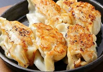  三元豚ジャンボ餃子