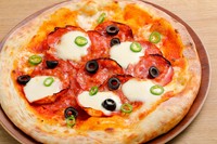 ◆ズワイガニとほうれん草のクリーム1408円◆デビルズサラミ1485円◆パンチェッタジェノベーゼ1243円◆ピッツァミックス1078円◆チチニエッリ1485円