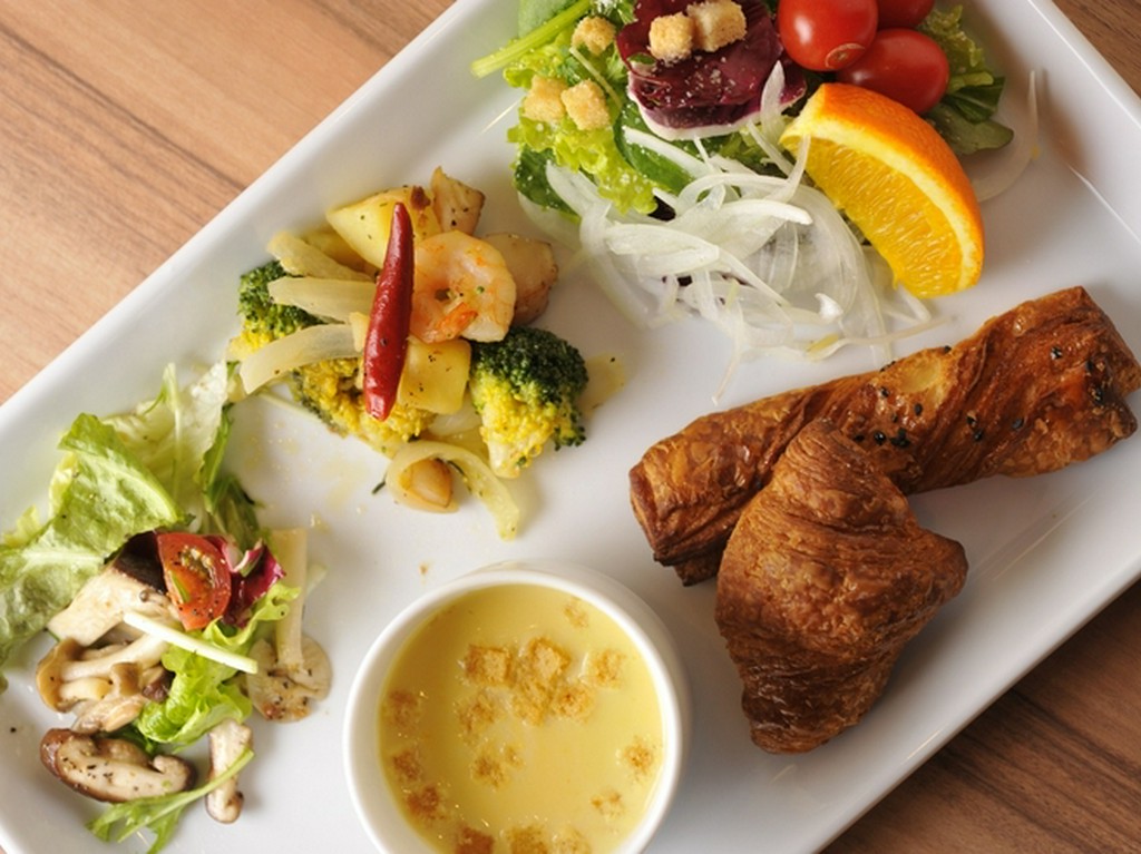 普段とれない野菜も◎お寿司もステーキもアイスも！！