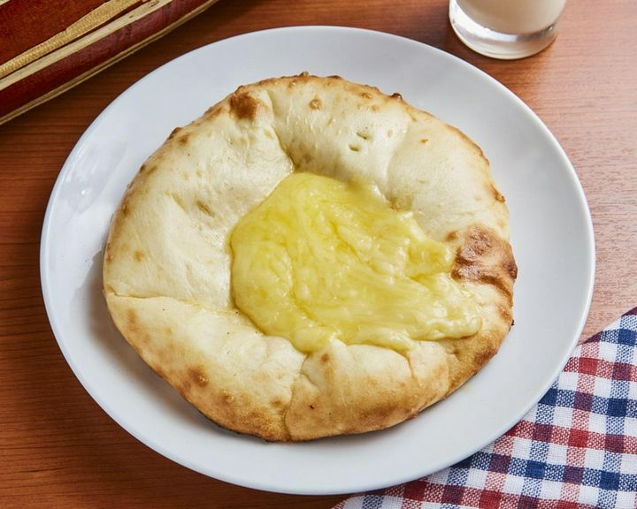 チーズナン