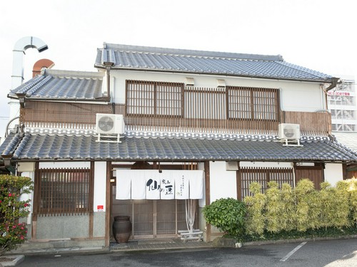 大和八木駅より徒歩3分でアクセス便利