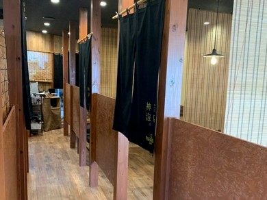 駅からアクセス便利！　カジュアルで居心地のいい空間