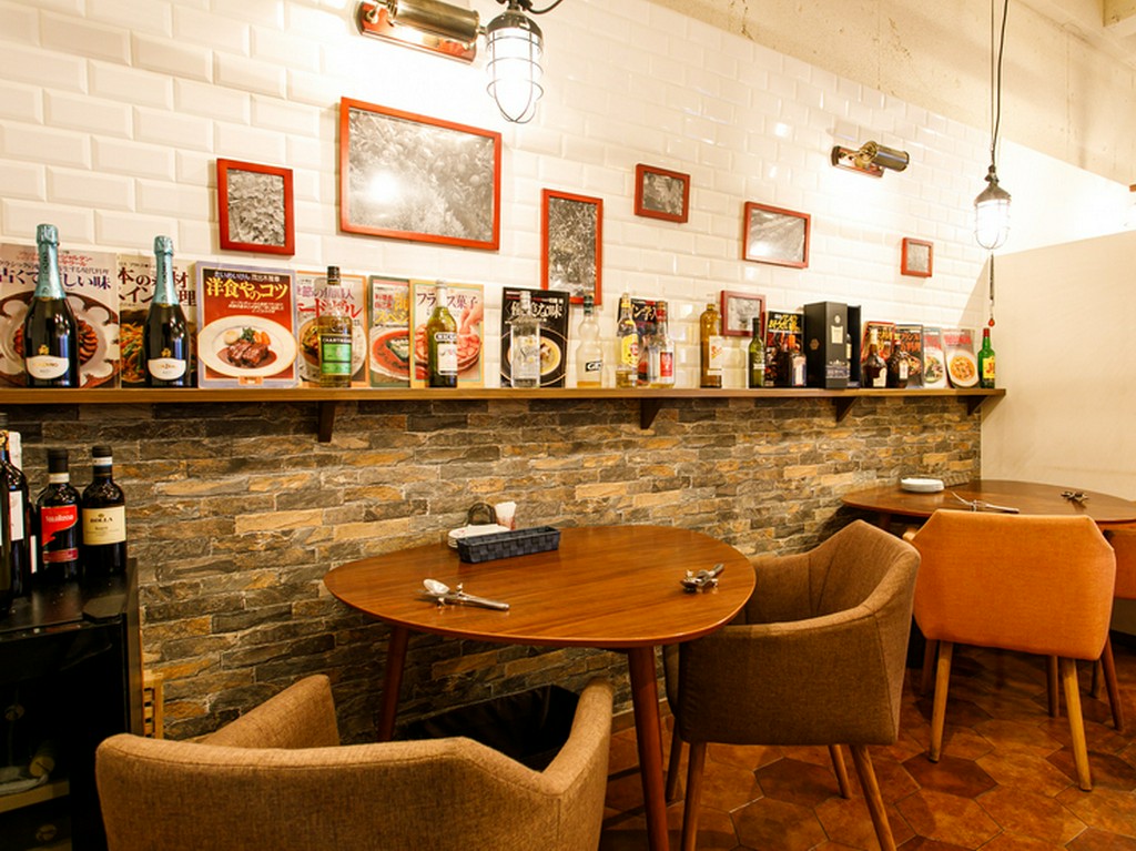 温かみのある雰囲気はデート使いも最適