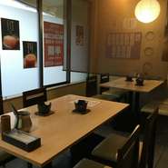 ゆったりとお食事したい方も！