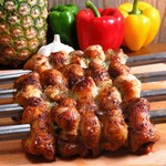 オリジナルスパイスで奥行きのある味わいに。