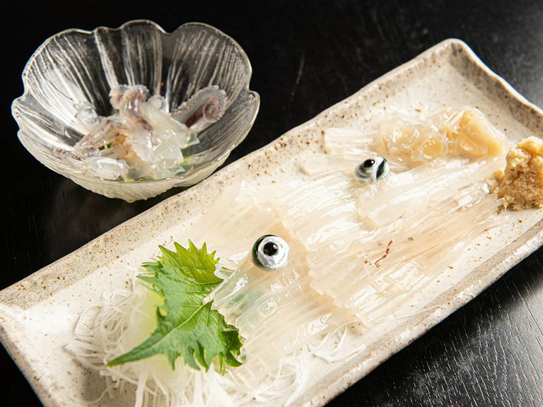 とれたて・捌きたての『活ヤリイカ刺し』