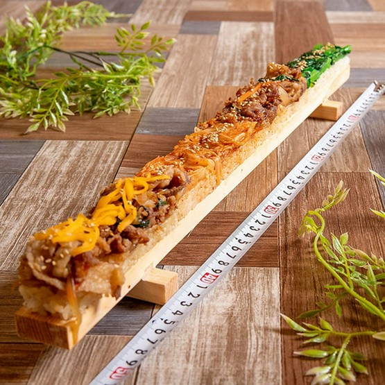 チーズサムギョプサル ロングユッケ寿司 Moim 高松店 高松駅周辺 韓国料理 のグルメ情報 ヒトサラ