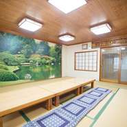 お子さまも安心のお座敷個室をご用意しております。周りを気にせずにご親戚、ご家族でのご会食をお楽しみいただけます。ご予算、お子さまやご年配の方のお食事のご要望などもお気軽にお問い合わせください。