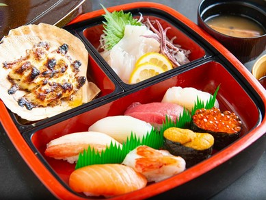 【函館名物いかそうめんもついています!】さかえ寿し オリジナルセット
