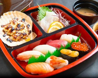 ［函館名物いかそうめんもついています！］さかえ寿し　オリジナルセット