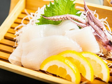 函館名物「いかそうめん」