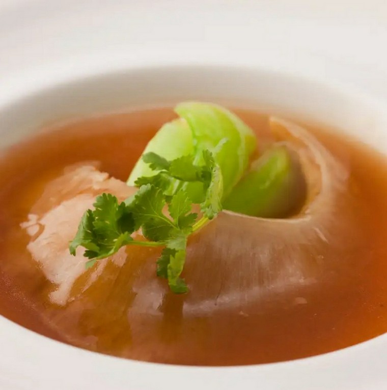 フカヒレの煮込み