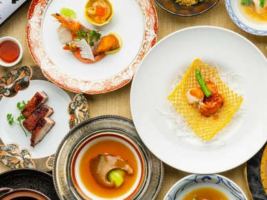 接待会食・昇進や栄転祝い・顔合わせ利用・記念日などにお勧め！料理長自慢の豪華な中華コースになります。