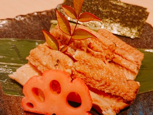 究極の風味と食感! 穴子料理の概念が変わる『煮穴子炙り焼き』