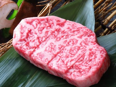 美味しいお肉で楽しいひとときを