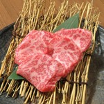 トモサンカク