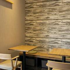 オシャレな店内も魅力。2人の時間を堪能できるうなぎ料理専門店